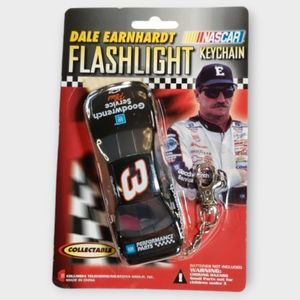 Nascar 2000 Dale Earnhardt #3 Goodwrench Service Plus 4.5" Flashlight Keychain